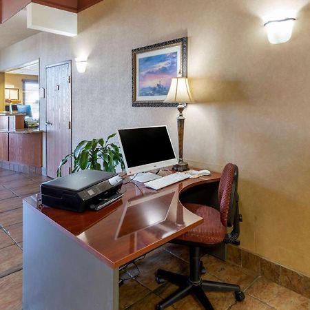 Quality Inn & Suites Wellington - Fort Collins Extérieur photo